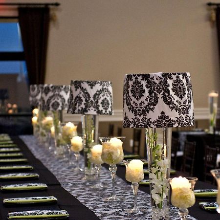 Doubletree By Hilton Phoenix-Gilbert Restoran fotoğraf