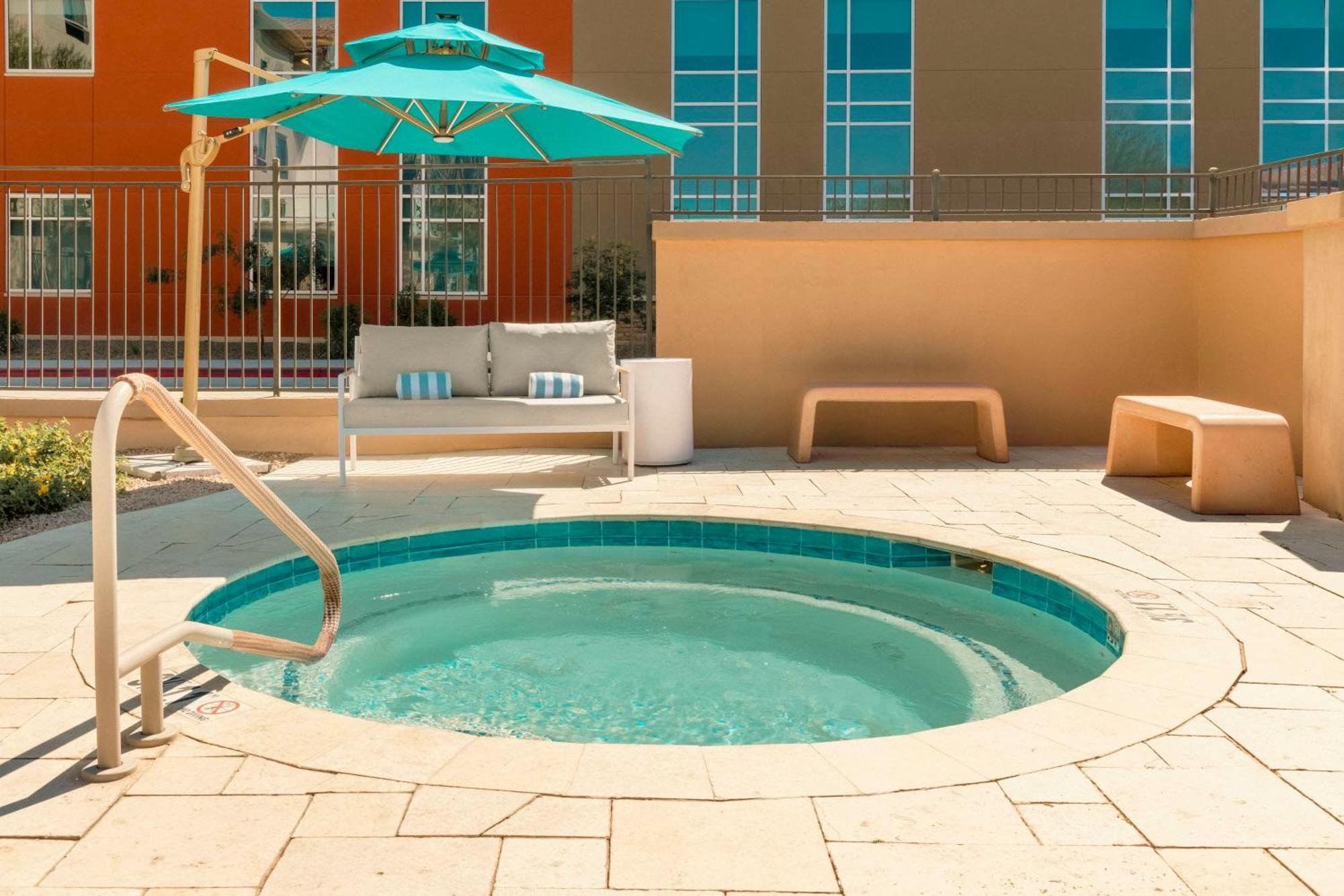 Doubletree By Hilton Phoenix-Gilbert Dış mekan fotoğraf
